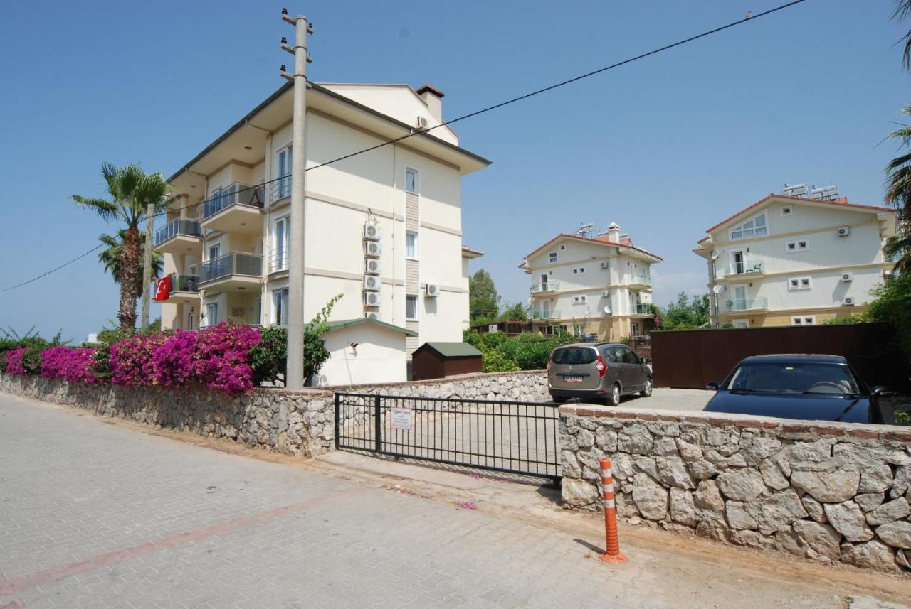 Saros Apartments Calis Beach Fethiye Eksteriør bilde