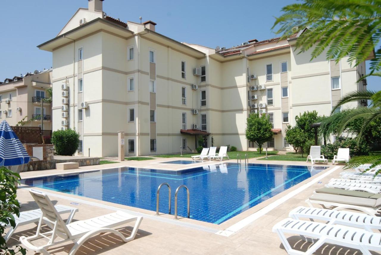 Saros Apartments Calis Beach Fethiye Eksteriør bilde