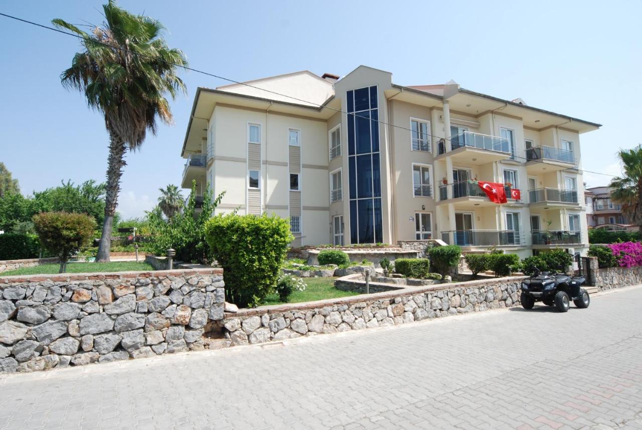 Saros Apartments Calis Beach Fethiye Eksteriør bilde