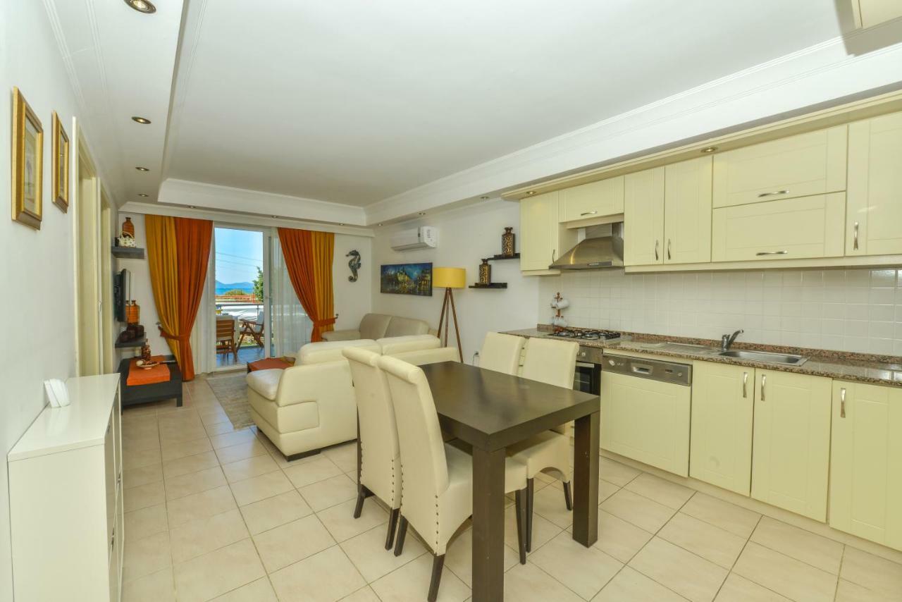 Saros Apartments Calis Beach Fethiye Eksteriør bilde