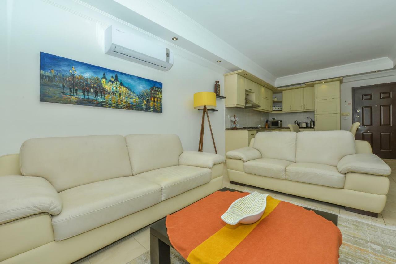 Saros Apartments Calis Beach Fethiye Eksteriør bilde